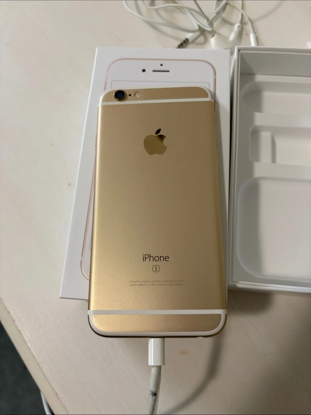 iPhone 6s 64gb gold